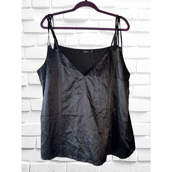 BooHoo Women’s Size 18 Black Plus Size Multi Strap Plunge Neck Cami Top • EUC - Picture 2 of 10